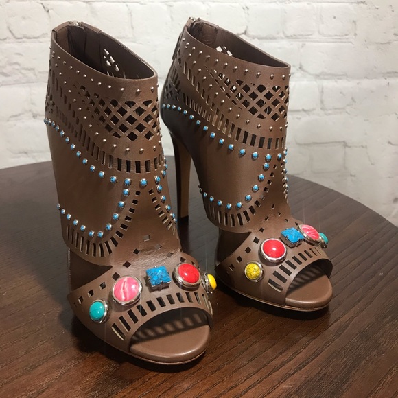 Gucci Shoes - 6(36) GUCCI LITKA jewel studded peep toe heels new